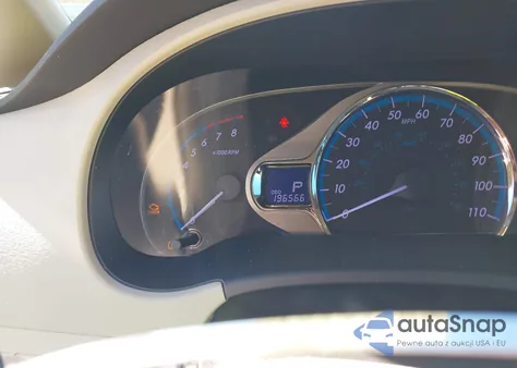 2013 Toyota Sienna Xle V6 8 Passenger z USA, uszkodzony, nr VIN 5TDYK3DC6DS364168